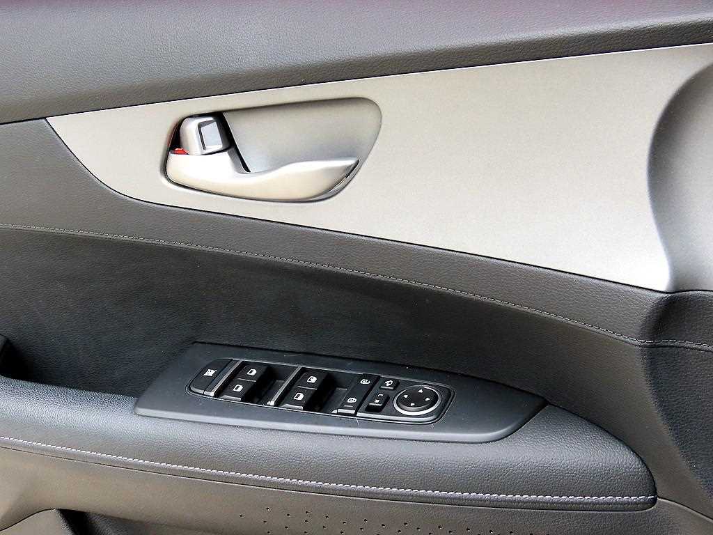 KIA K3 - Vista 11