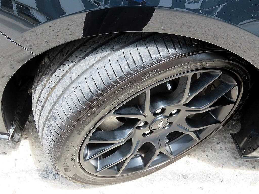 Ford Mustang 2018 Negro - Importación desde Corea - HF Imports Iquique - Foto 18