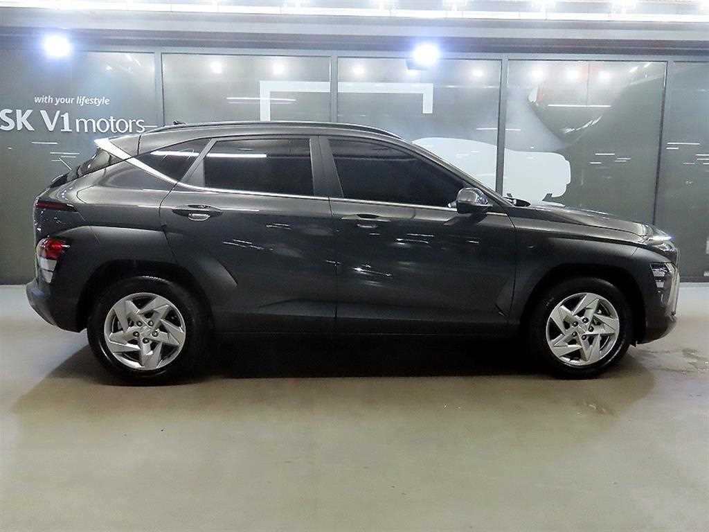 HYUNDAI Kona - Vista 3