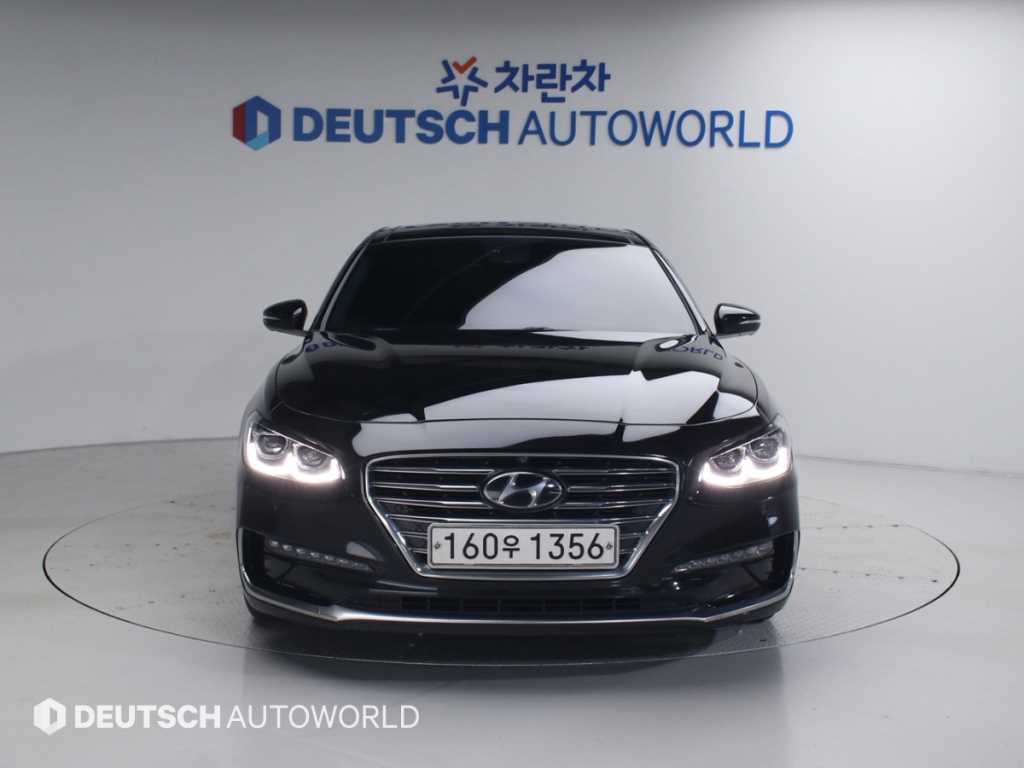 HYUNDAI Grandeur - Vista 3