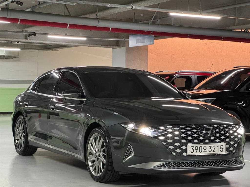 HYUNDAI Grandeur - Vista 4