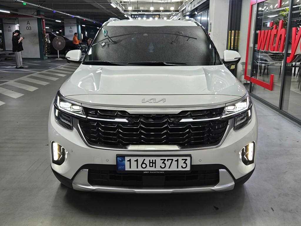 KIA Seltos - Vista 3