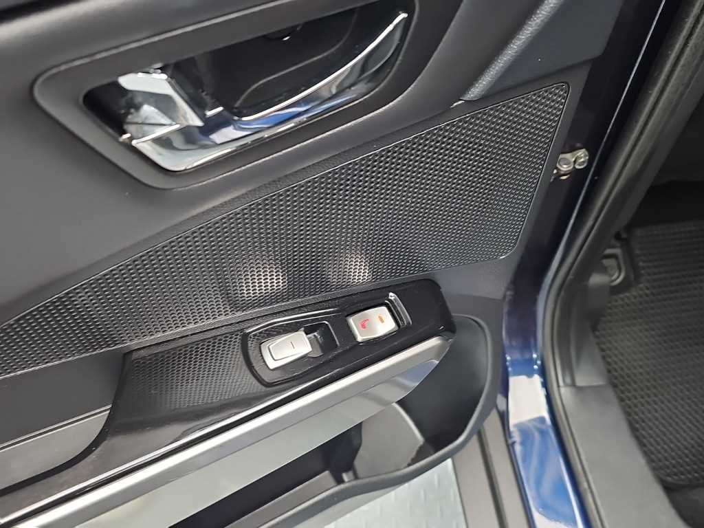Ssangyong Tivoli 2015 Azul - Importación desde Corea - HF Imports Iquique - Foto 13