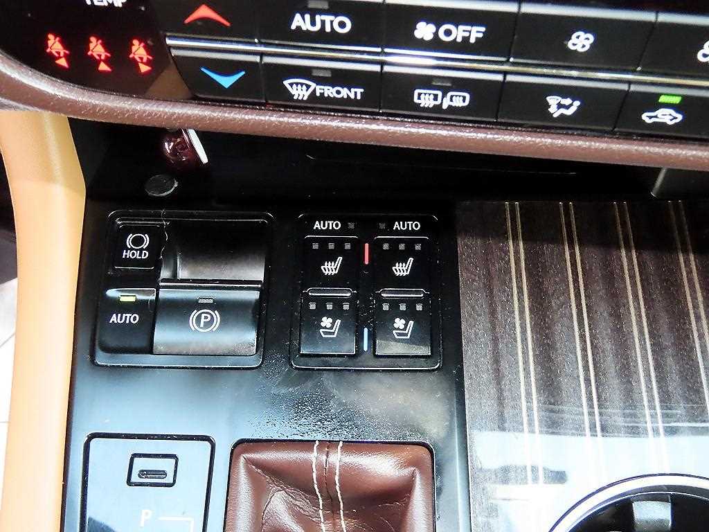 Lexus RX 2019 Negro - Importación desde Corea - HF Imports Iquique - Foto 14