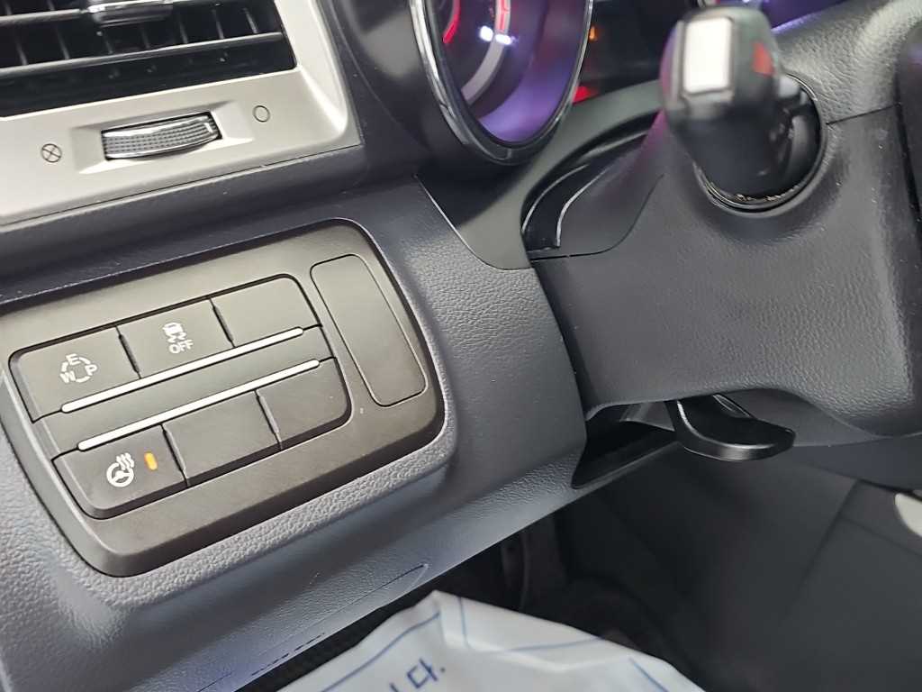 Ssangyong Tivoli 2015 Azul - Importación desde Corea - HF Imports Iquique - Foto 17
