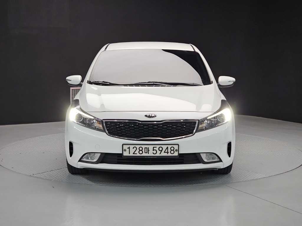 KIA K3 - Vista 2