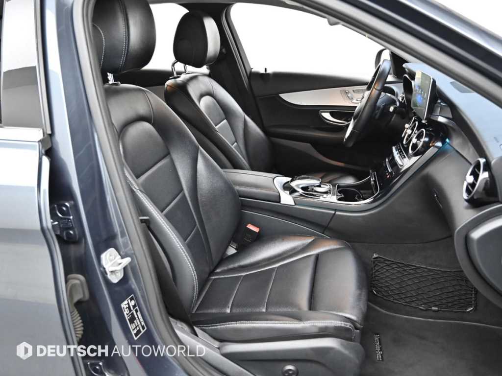 Mercedes Benz C Class - Vista 10