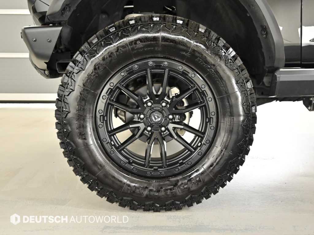 Ford Bronco - Vista 5