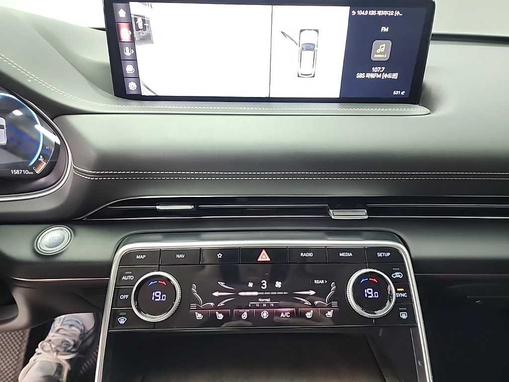 Genesis GV80 - Vista 10