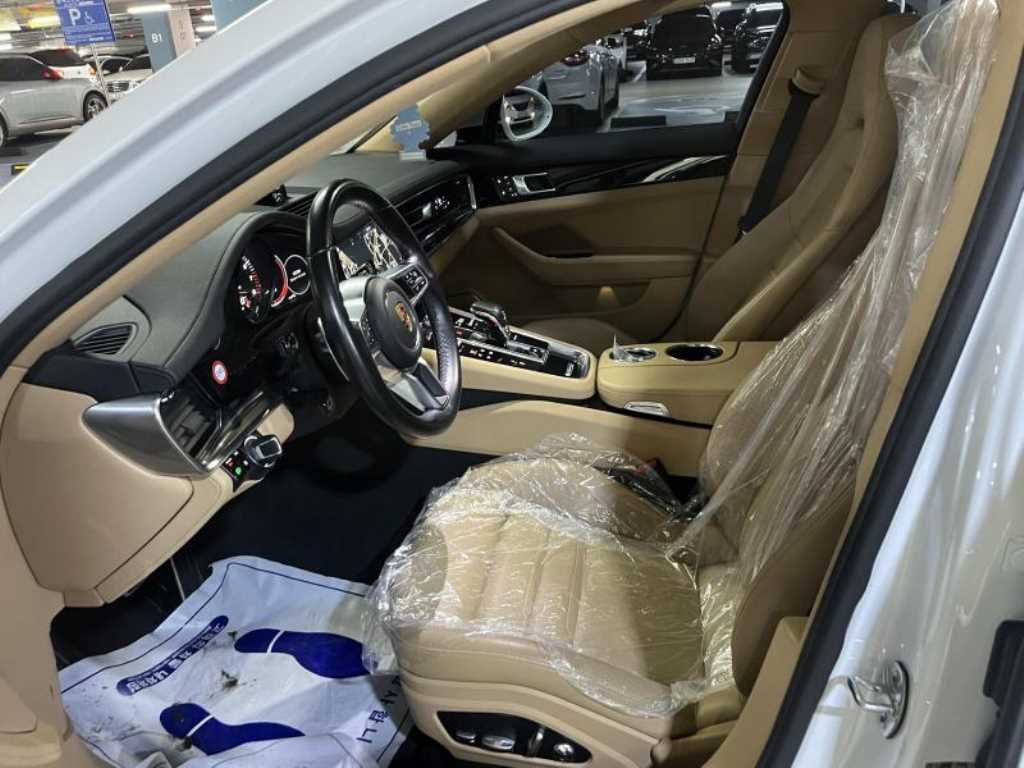 Porsche Panamera - Vista 6