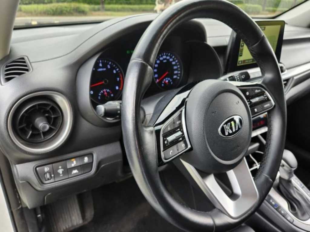 KIA K3 - Vista 11