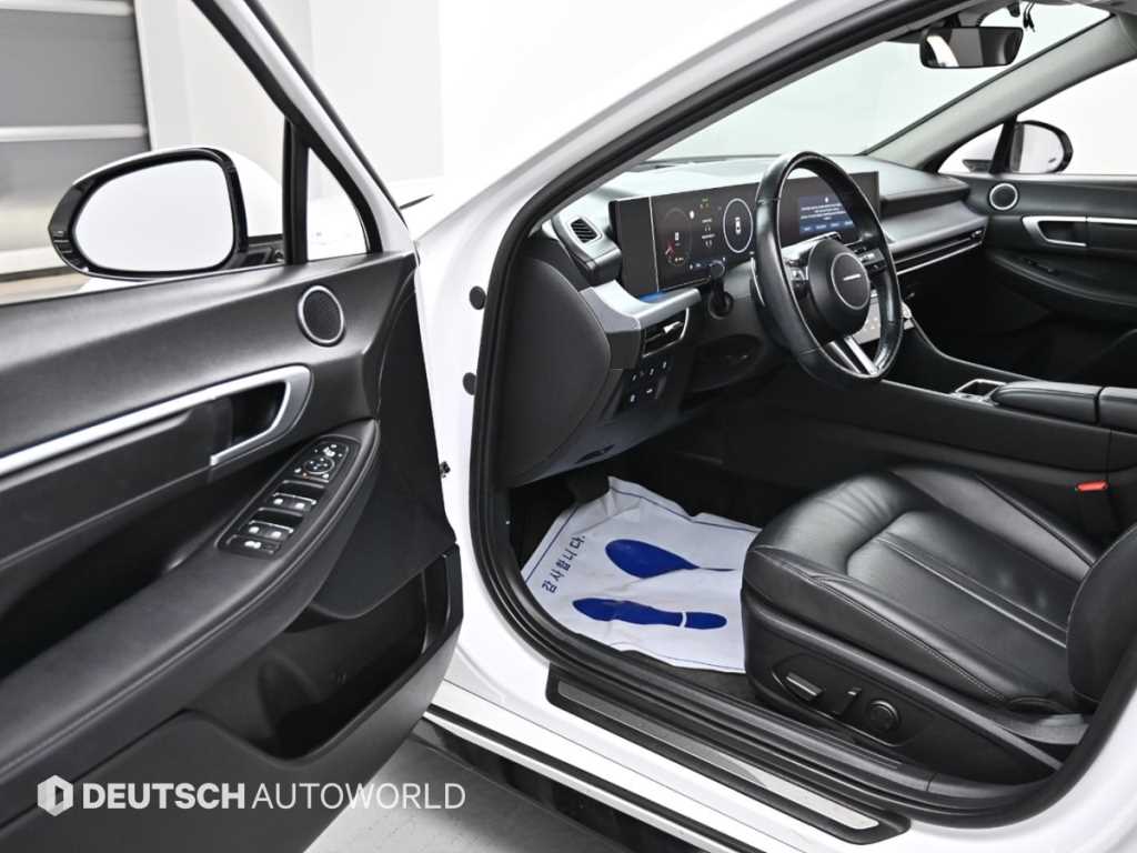 HYUNDAI Sonata - Vista 11