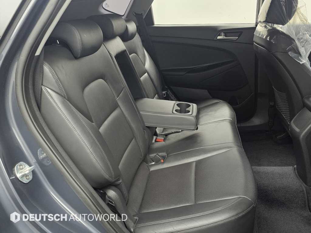 HYUNDAI Tucson - Vista 12