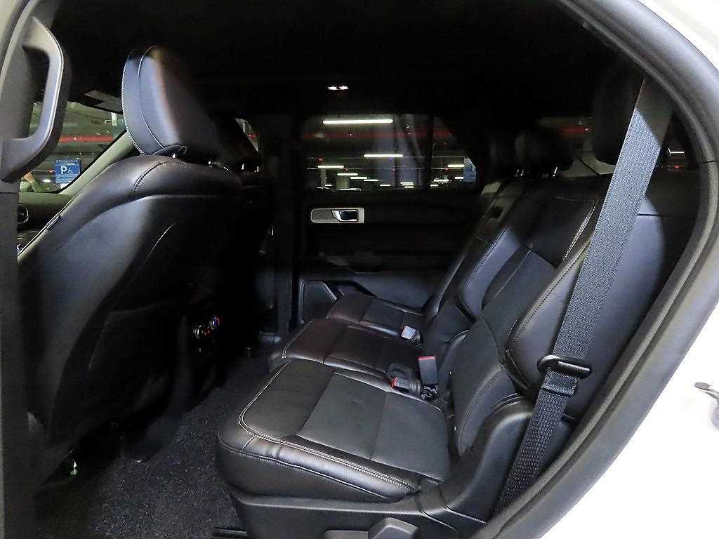Ford Explorer - Vista 7