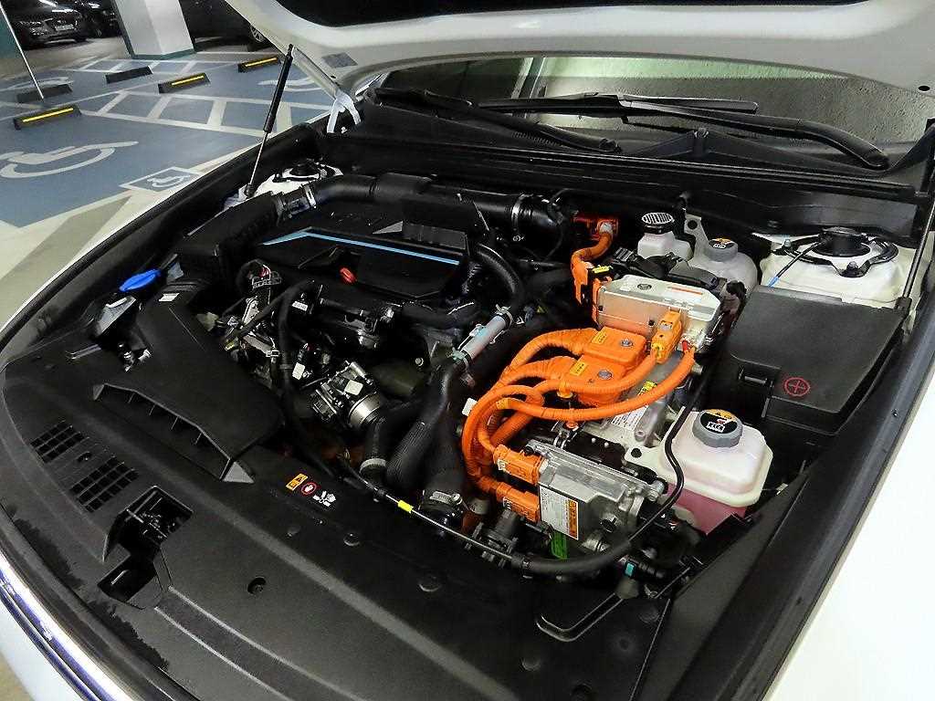 HYUNDAI Grandeur 2023 Blanco - Importación desde Corea - HF Imports Iquique - Foto 19