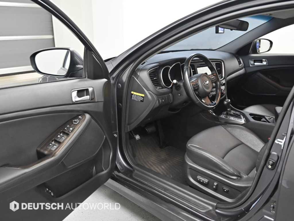 KIA K5 - Vista 11