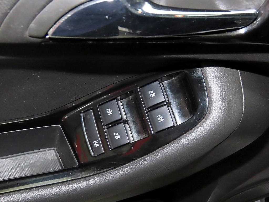Chevrolet Orlando 2012 Blanco - Importación desde Corea - HF Imports Iquique - Foto 14