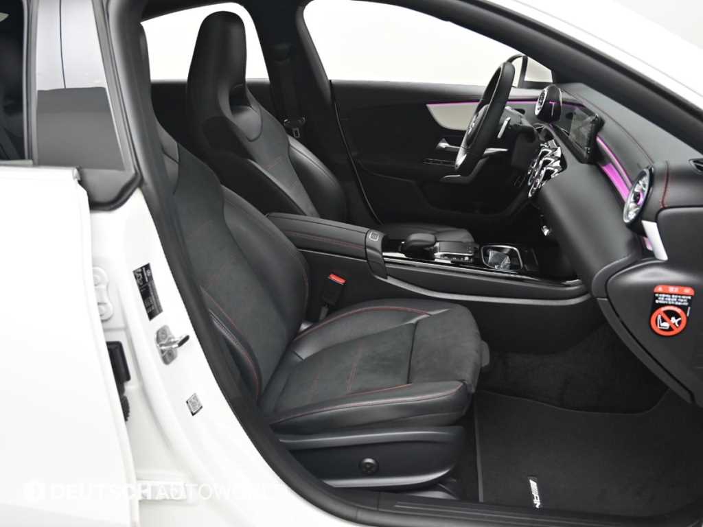 Mercedes Benz CLA Class - Vista 10