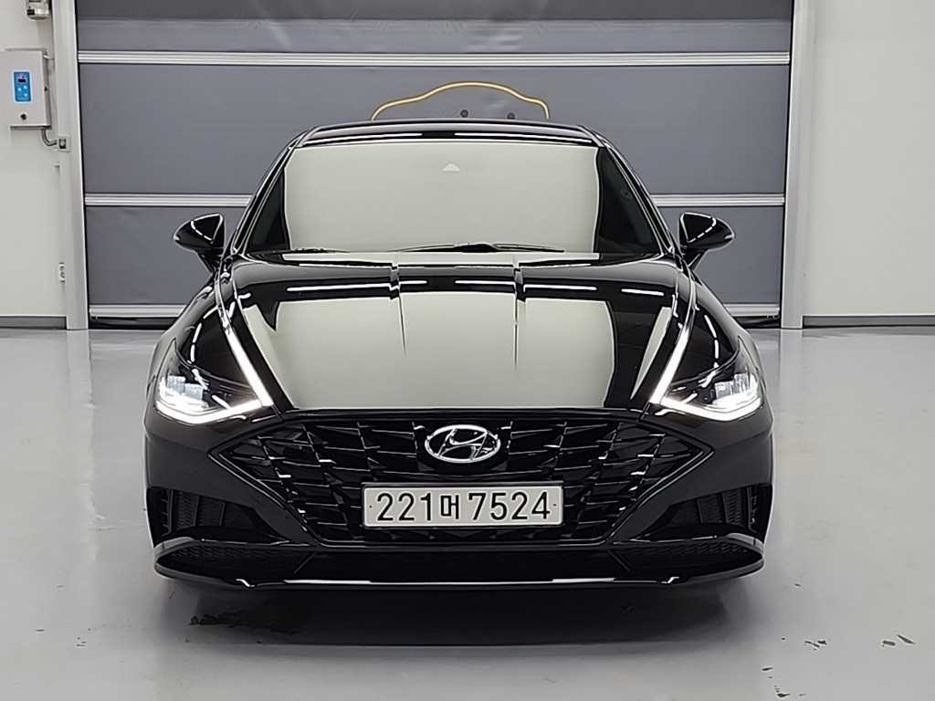 HYUNDAI Sonata - Vista 2