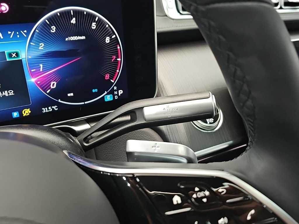 Mercedes Benz S Class - Vista 8