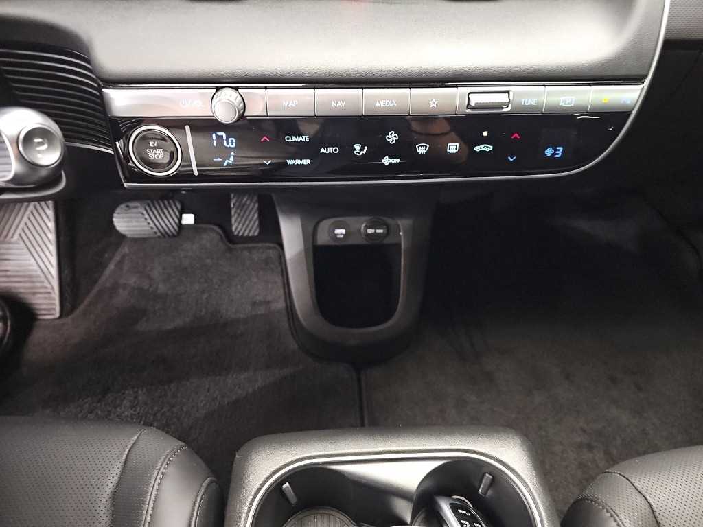 HYUNDAI Ioniq 5 - Vista 10