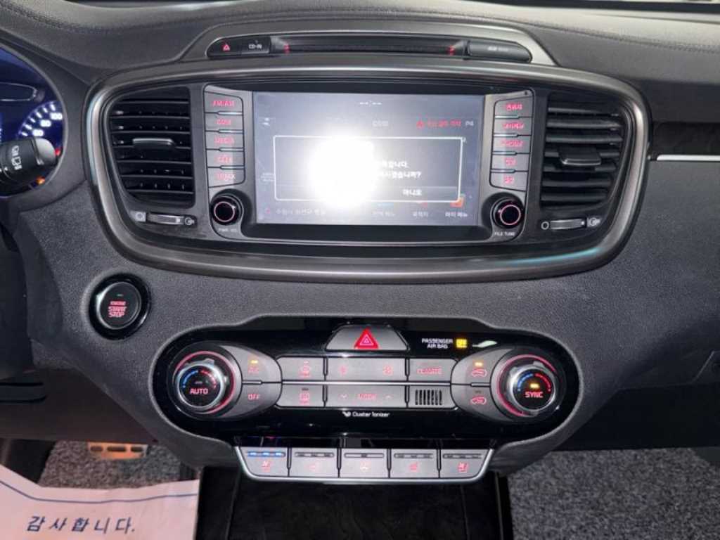 KIA Sorento - Vista 9