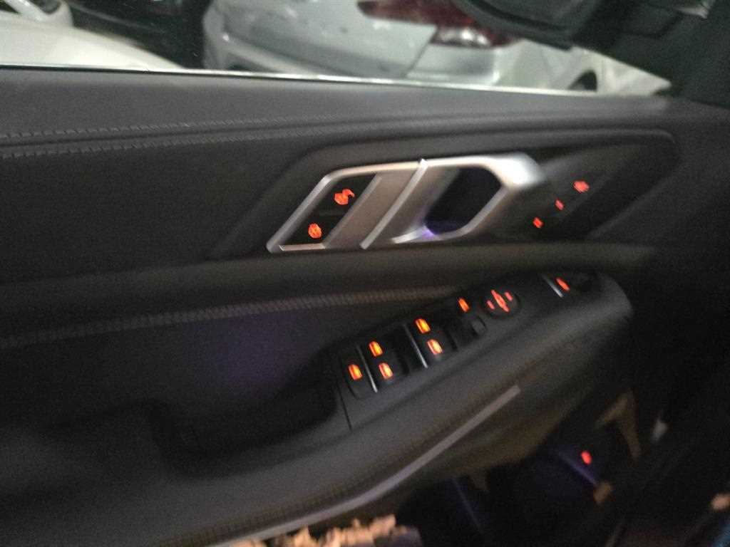 BMW X5 - Vista 6