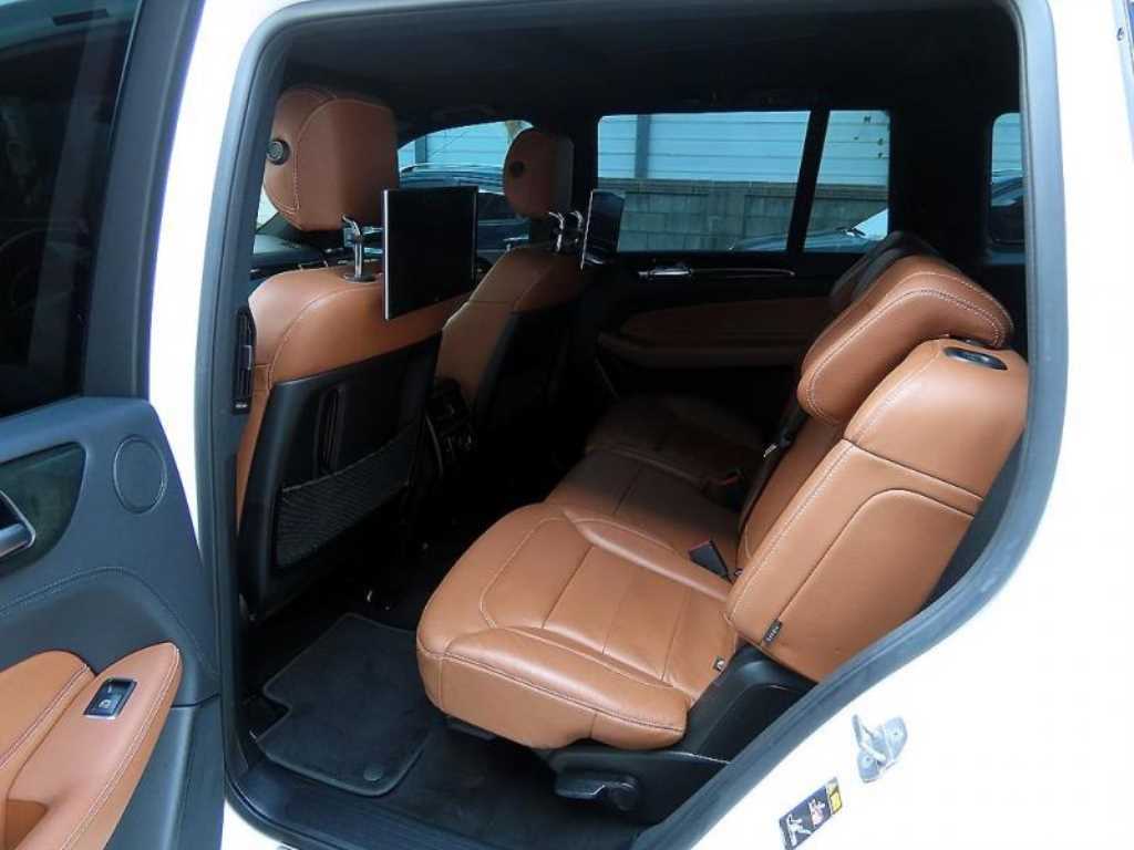 Mercedes Benz GLS Class - Vista 6