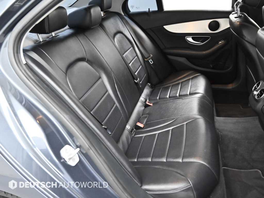 Mercedes Benz C Class - Vista 12