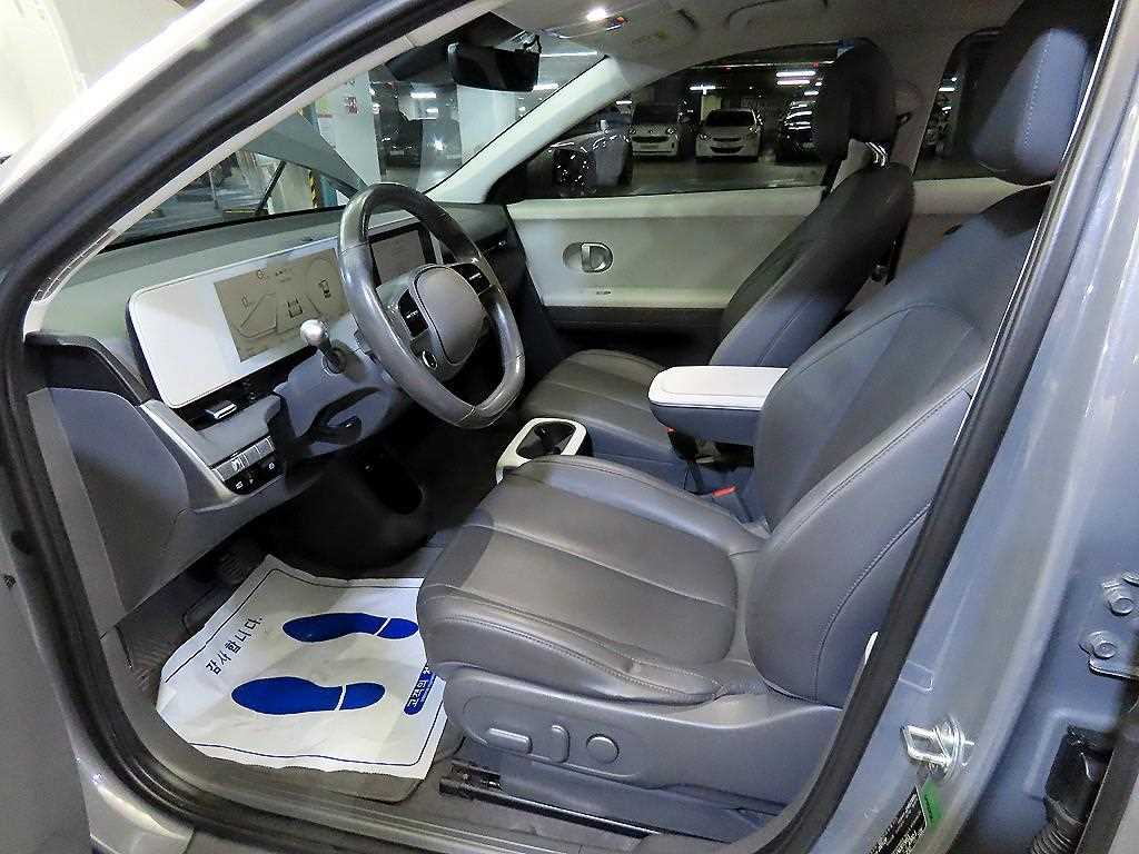HYUNDAI Ioniq 5 - Vista 6