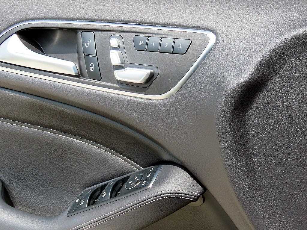 Mercedes Benz B Class (MY B) - Vista 11