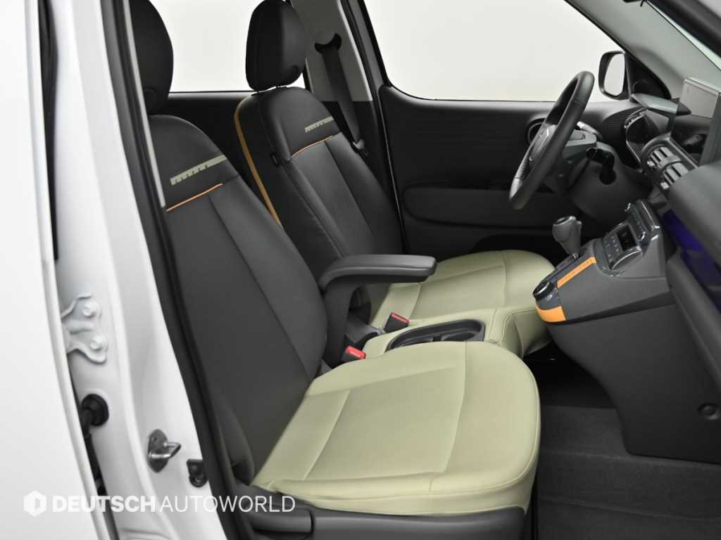 HYUNDAI Casper - Vista 10