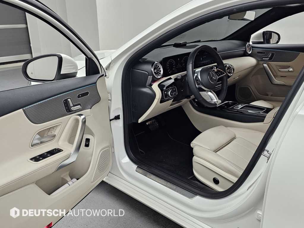 Mercedes Benz A Class - Vista 11