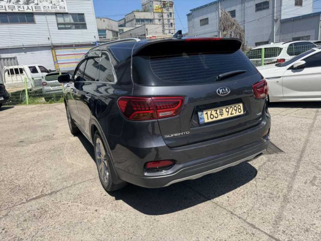 KIA Sorento - Vista 2