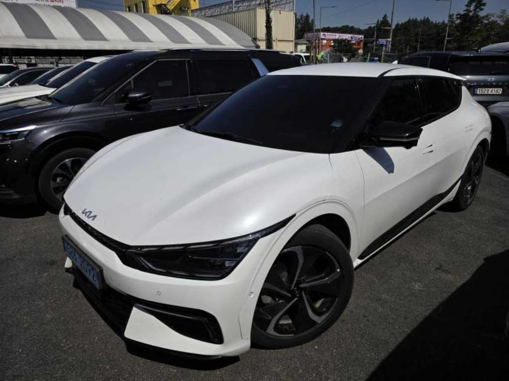 KIA EV6 - Vista 2