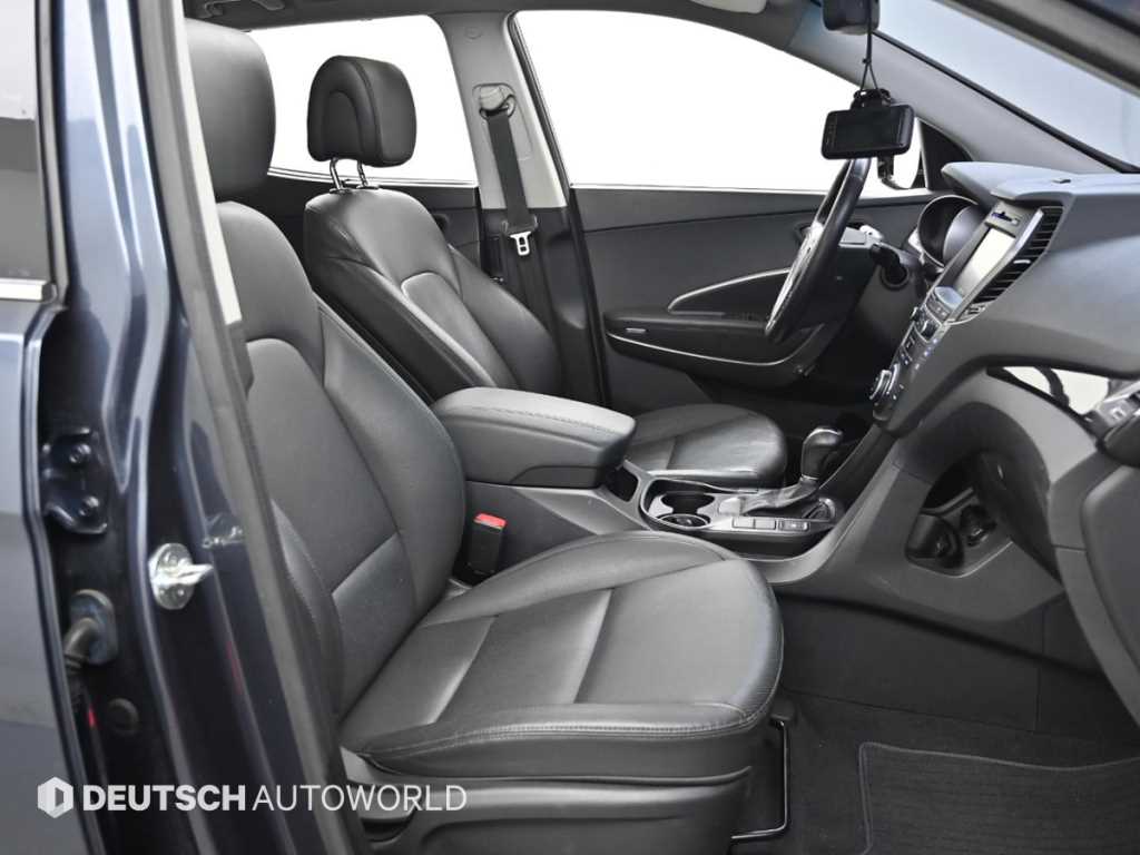 HYUNDAI Santa Fe - Vista 10
