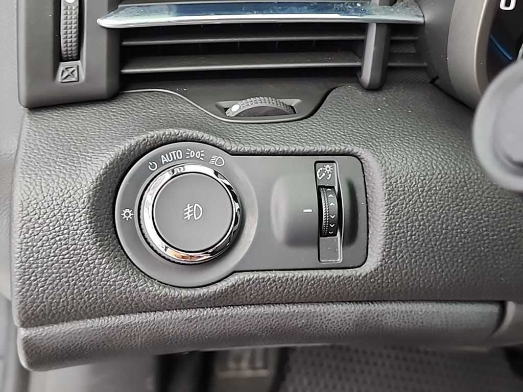 Chevrolet Malibu 2013 Negro - Importación desde Corea - HF Imports Iquique - Foto 18