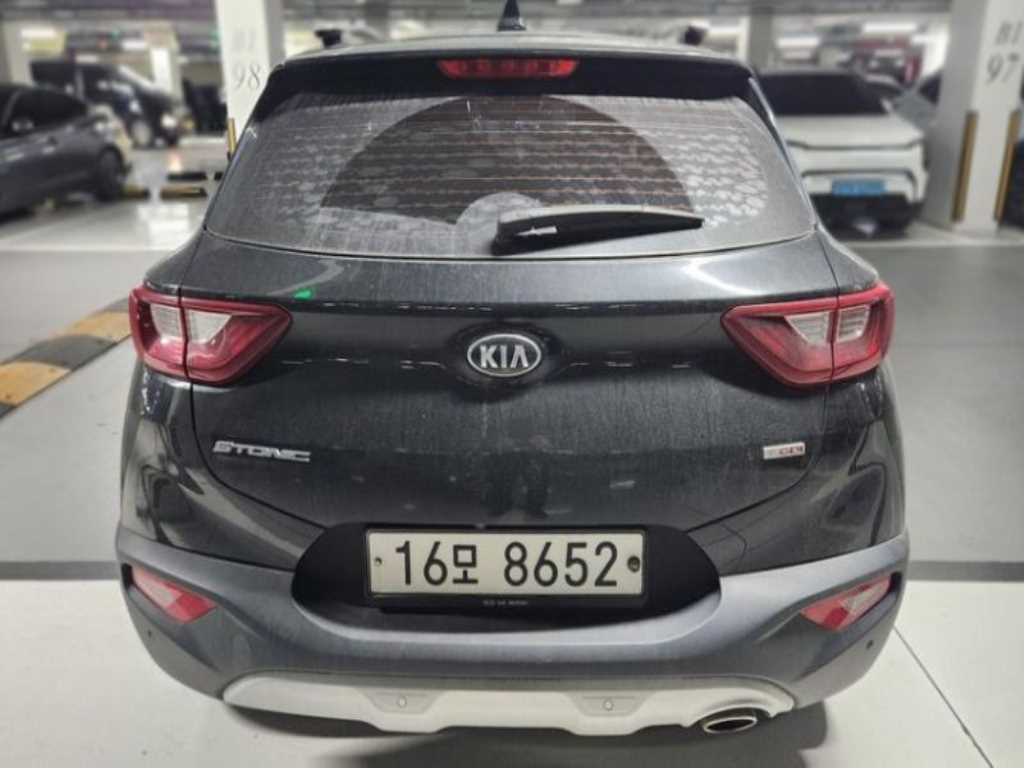 KIA Stonic - Vista 2