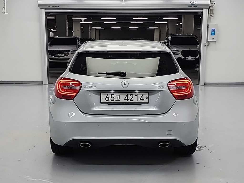 Mercedes Benz A Class - Vista 3