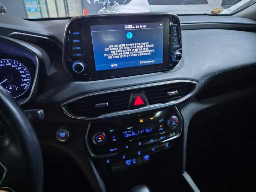 HYUNDAI Santa Fe - Vista 11