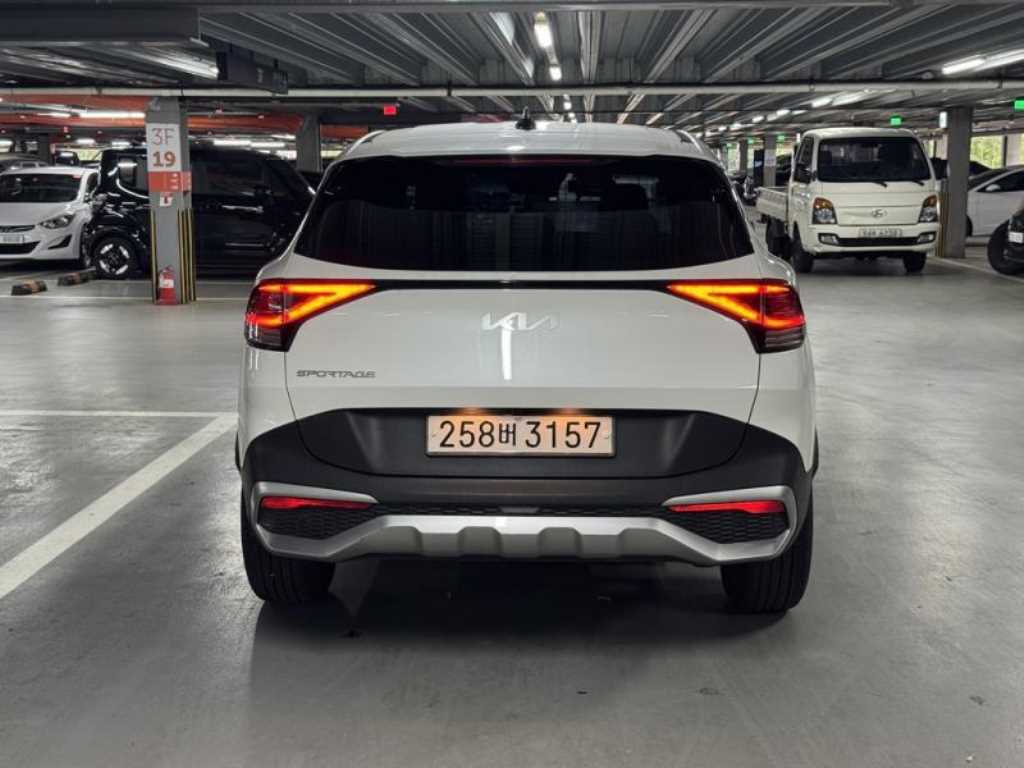 KIA Sportage - Vista 5