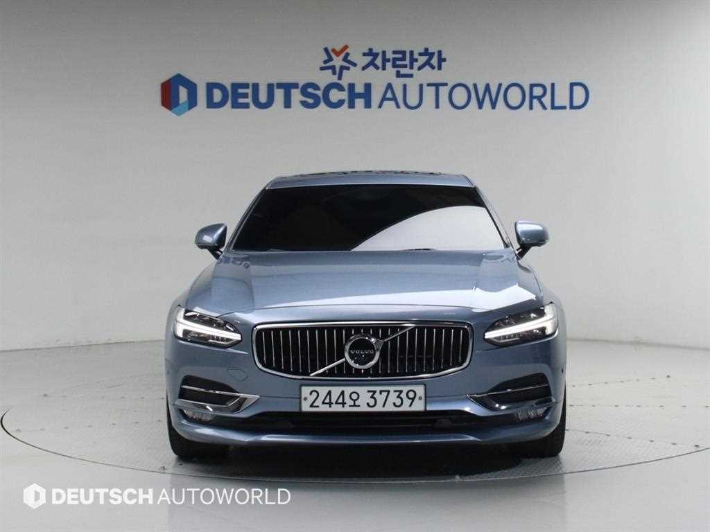 Volvo S90 - Vista 3