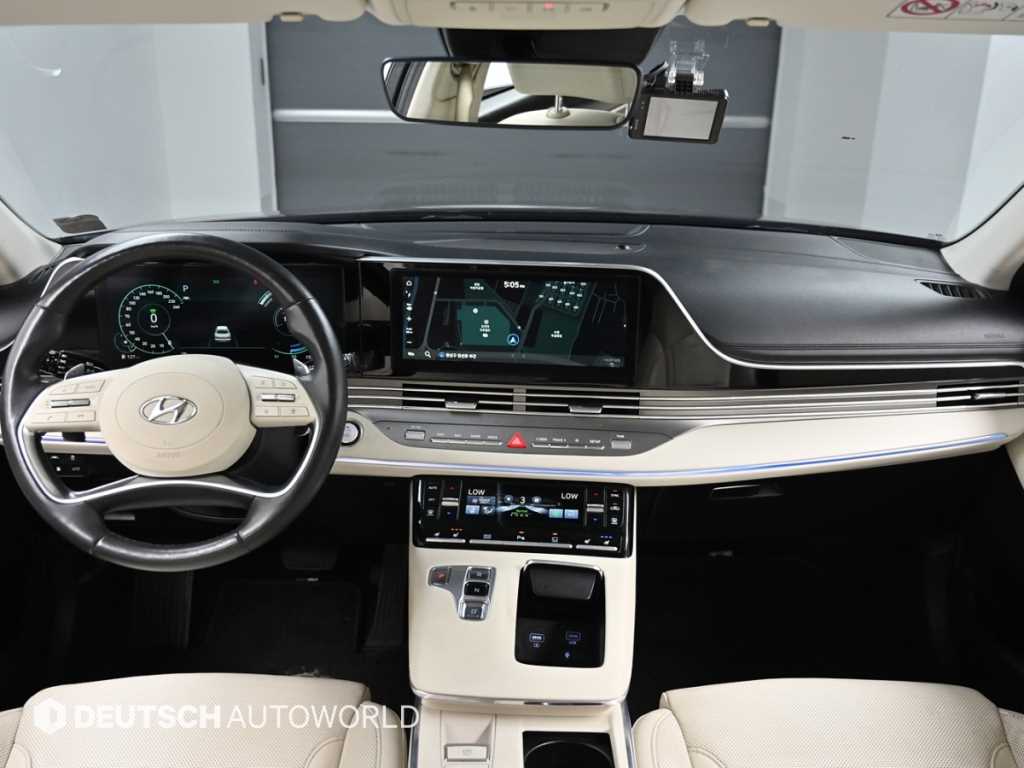 HYUNDAI Grandeur - Vista 6
