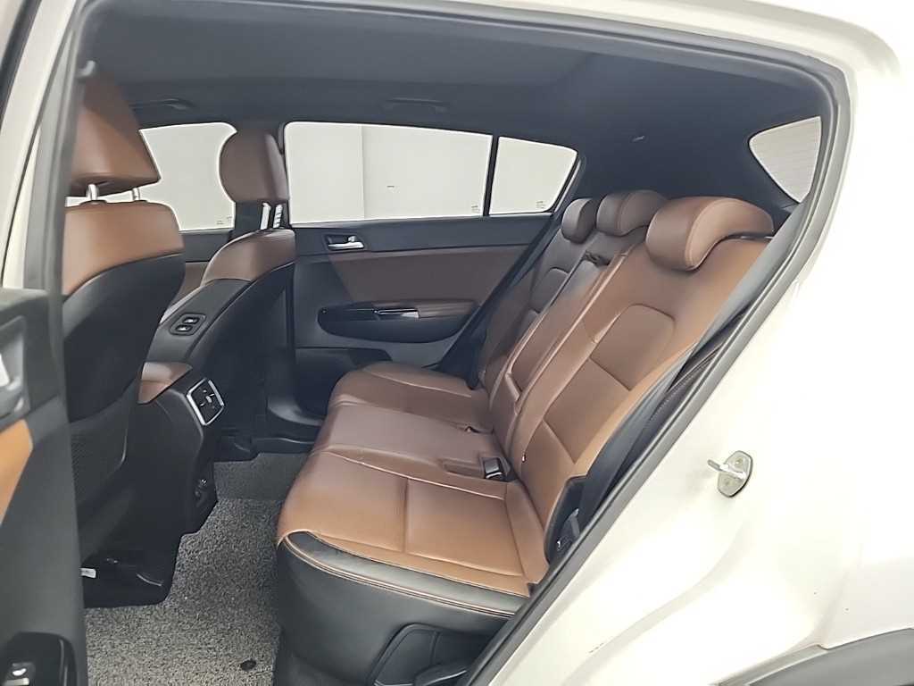 KIA Sportage - Vista 12