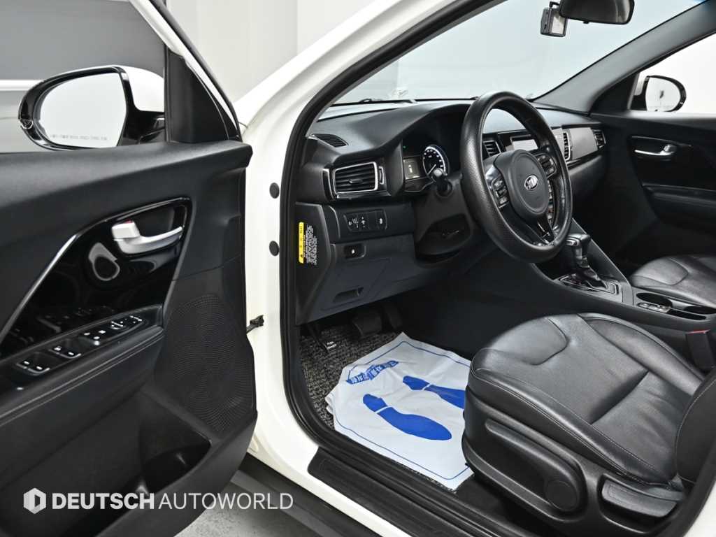 KIA Niro - Vista 11