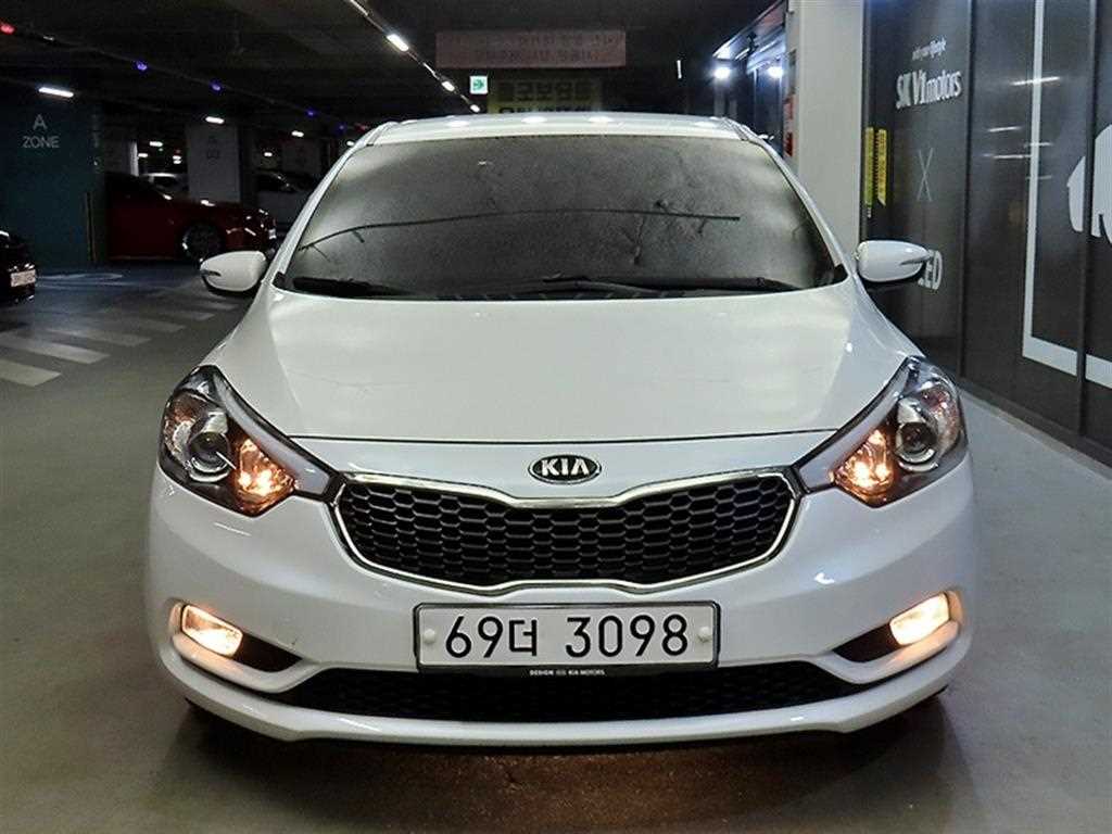 KIA K3 - Vista 2
