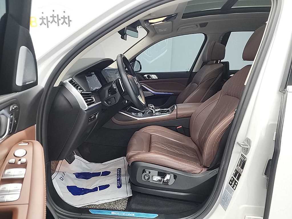 BMW X7 - Vista 11