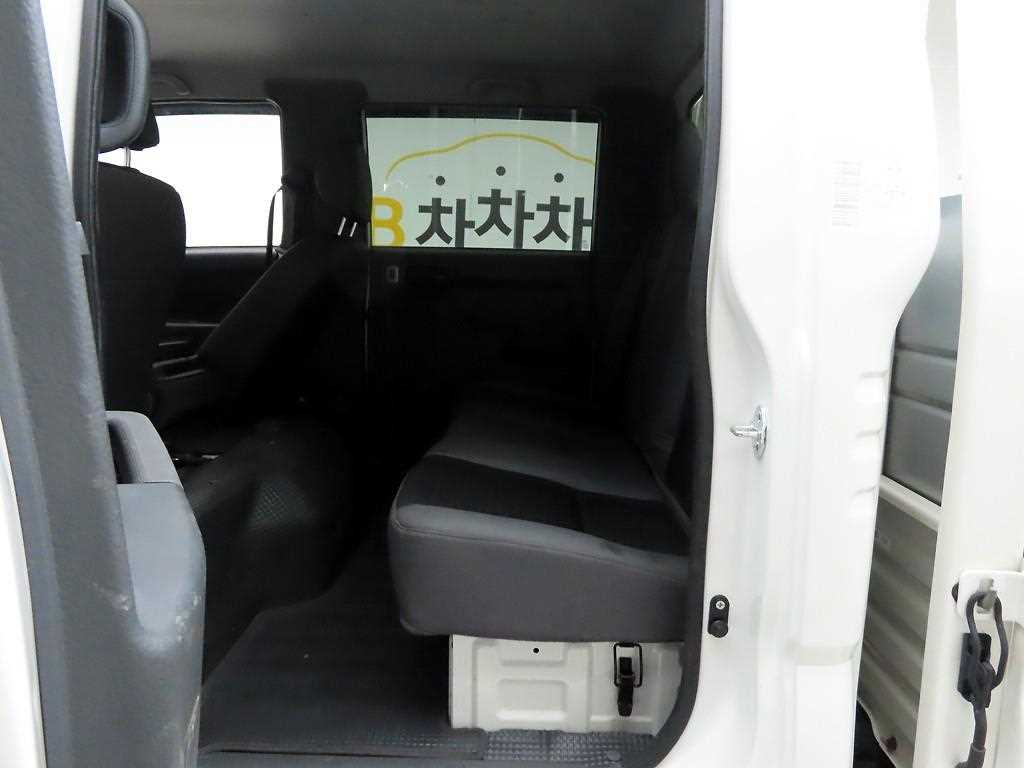 Small Truck Cargo (small) 2022 Blanco - Importación desde Corea - HF Imports Iquique - Foto 13