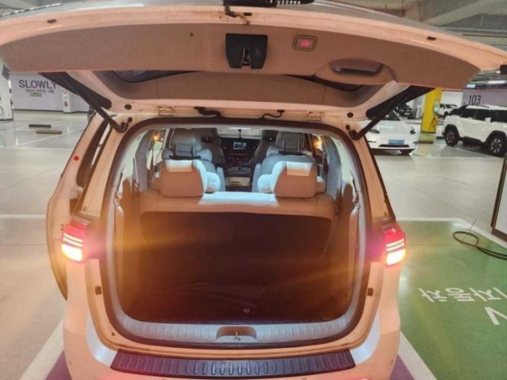 KIA Carnival 2016 Blanco - Importación desde Corea - HF Imports Iquique - Foto 19