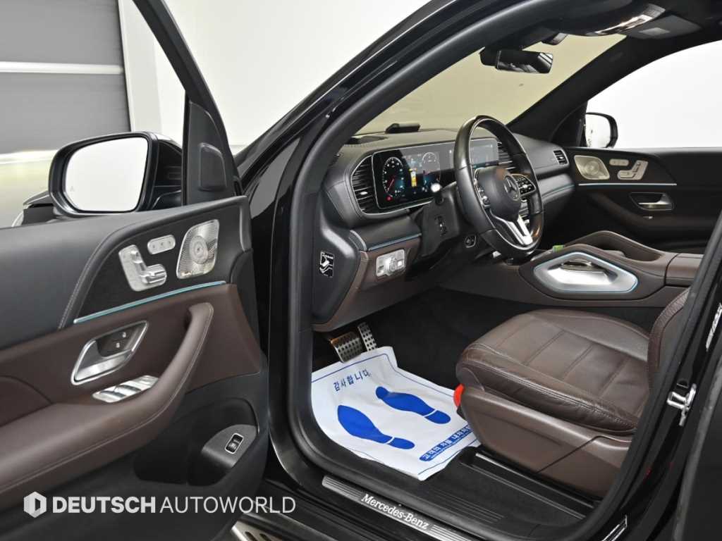 Mercedes Benz GLS Class - Vista 11